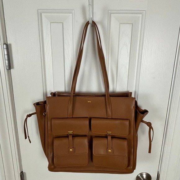JW PEI Handbags - JW PEI Linda Tote Bag Latte Brown Faux Leather Tote Bag With Multiple‎ Pockets